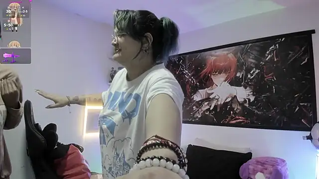 lucky-leah online show from July 5, 3:34 am