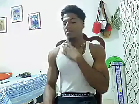 Snapshot of andrews2399 chatting on January 3, 9:57 pm andrews2399 online show from January 3, 9:57 pm