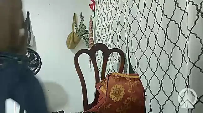 Snapshot of andrews2399 chatting on March 10, 12:40 am andrews2399 online show from March 10, 12:40 am