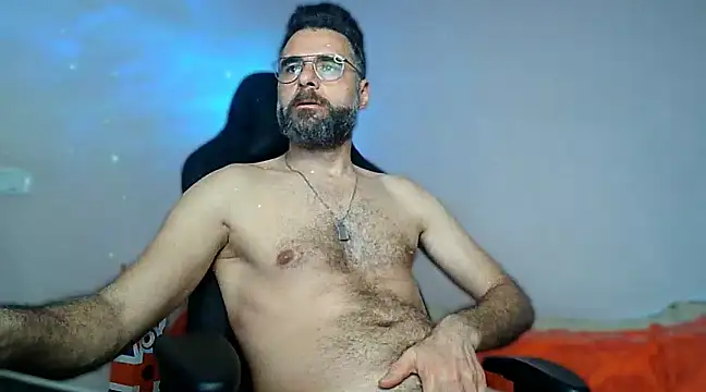 Snapshot of steve-renato chatting on March 22, 12:28 am steve-renato online show from March 22, 12:28 am