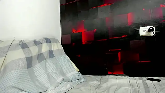 chromeheart  online show from March 28, 9:36 pm