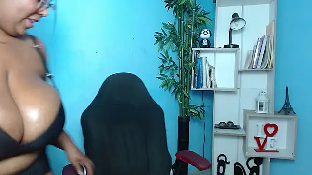 bbw charlote online show from February 12, 12:01 pm