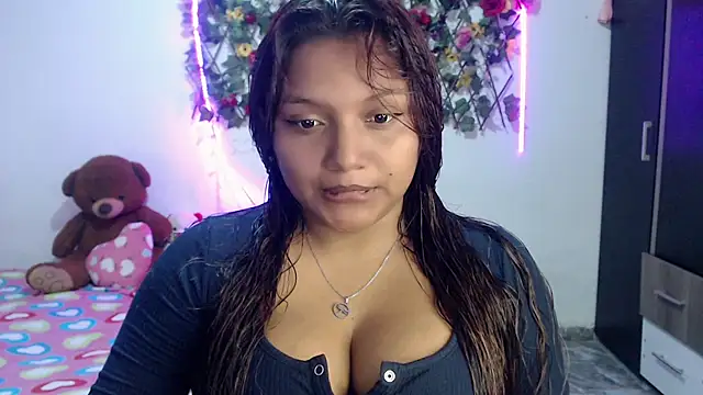 Snapshot of sexysusan4you chatting on October 14, 7:14 pm sexysusan4you online show from October 14, 7:14 pm