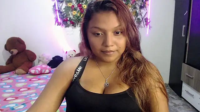 Snapshot of sexysusan4you chatting on October 27, 10:14 pm sexysusan4you online show from October 27, 10:14 pm