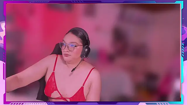 Snapshot of MegariaB chatting on June 13, 5:05 am MegariaB online show from June 13, 5:05 am