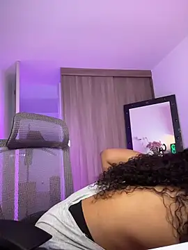 Snapshot of evangeline_ch chatting on February 24, 1:20 pm evangeline ch online show from February 24, 1:20 pm