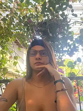 Susi bell online show from March 12, 10:17 pm