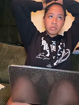 VanessaBling online show from October 30, 2:57 am