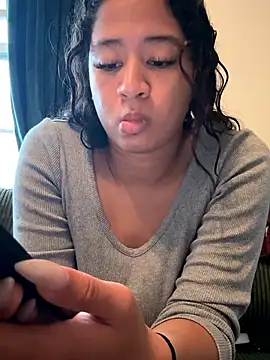 VanessaBling online show from January 9, 4:10 pm