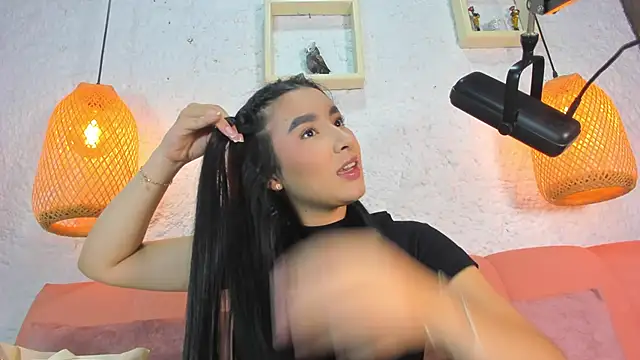 emiily s online show from November 27, 12:07 pm