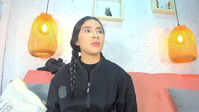 emiily s online show from December 19, 12:12 pm