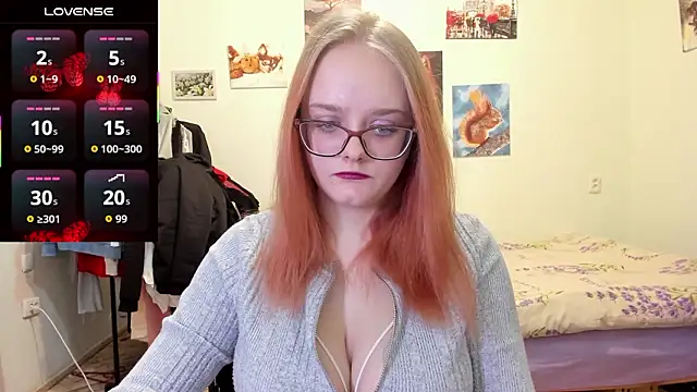 Snapshot of Kofein chatting on February 4, 4:07 am Kofein online show from February 4, 4:07 am