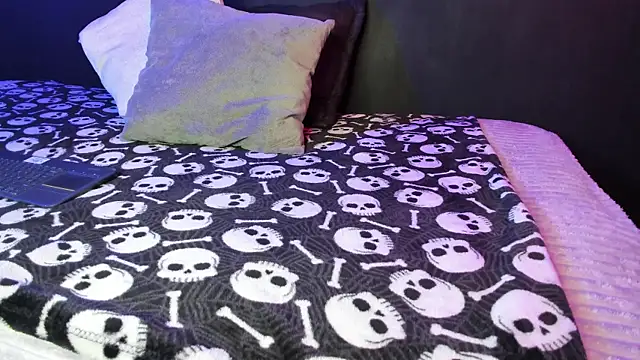 Snapshot of gasaiusagi_golden chatting on September 11, 7:36 pm gasaiusagi golden online show from September 11, 7:36 pm