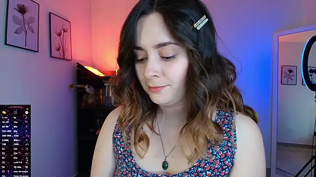 miss seline online show from April 7, 10:31 pm