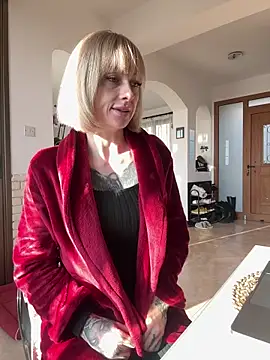 haileyhope  online show from March 7, 2:36 pm