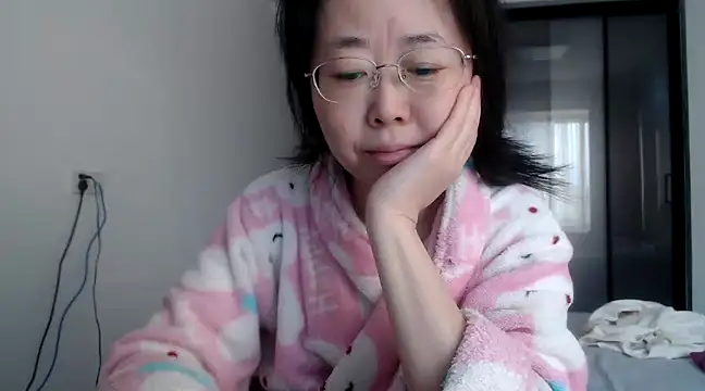 sonyx online show from February 9, 9:47 am