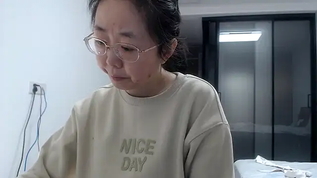 sonyx online show from February 23, 2:57 pm