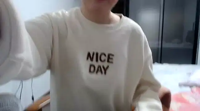 sonyx online show from March 4, 2:53 pm