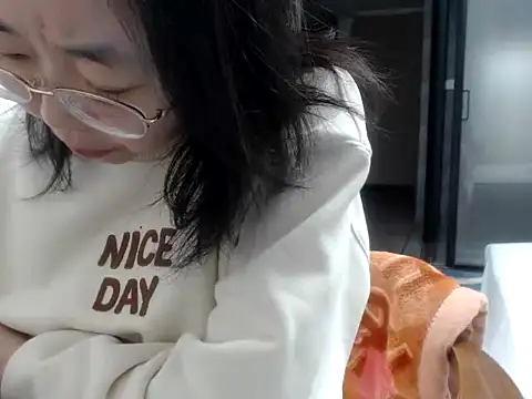 sonyx online show from March 13, 2:23 pm