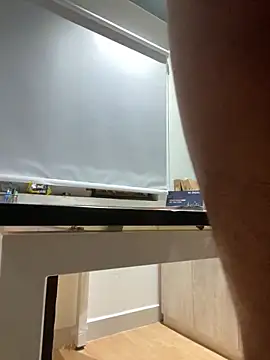 Snapshot of therawnomad chatting on December 13, 8:58 pm therawnomad online show from December 13, 8:58 pm