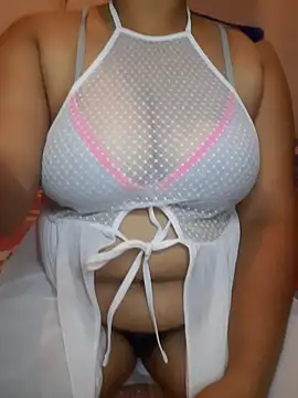 Julia lolly online show from March 19, 10:11 am