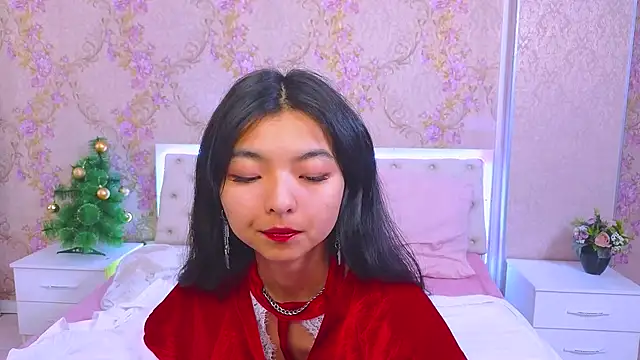 Snapshot of Shy_Kira chatting on December 23, 12:30 pm Shy Kira online show from December 23, 12:30 pm