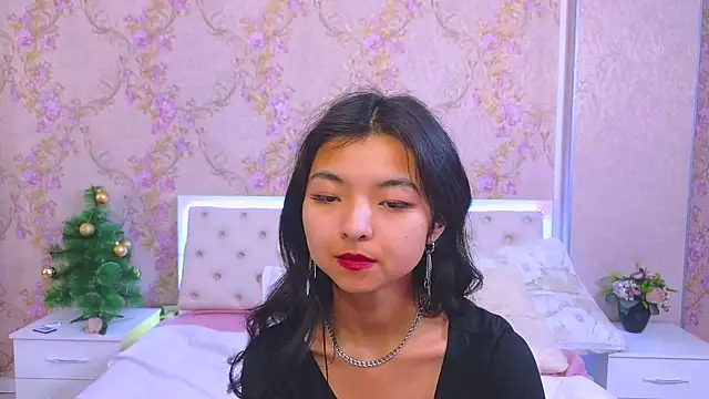 Snapshot of Shy_Kira chatting on December 26, 12:16 pm Shy Kira online show from December 26, 12:16 pm