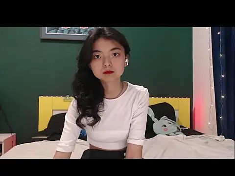 Snapshot of Shy_Kira chatting on January 9, 10:40 am Shy Kira online show from January 9, 10:40 am