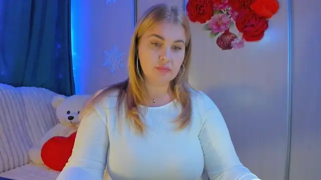 CoraSwon online show from January 29, 5:02 pm