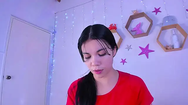 Emiily Parkerr online show from September 24, 3:10 am