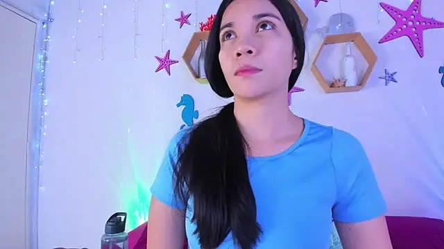 Emiily Parkerr online show from December 3, 3:03 am