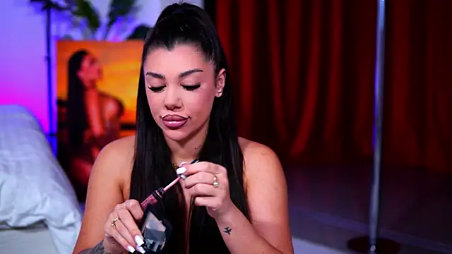 NatyDesiree online show from November 14, 10:03 am