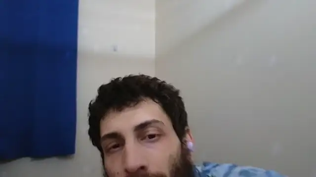 Snapshot of pantslesstraveler_plt chatting on February 3, 9:30 am pantslesstraveler plt online show from February 3, 9:30 am