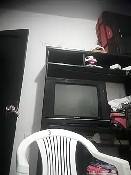 SaucyAffair0 online show from February 9, 5:22 am