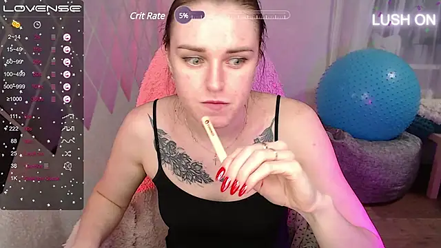 Bella  Swoon online show from February 13, 3:35 pm