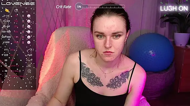 Bella  Swoon online show from February 18, 4:05 pm