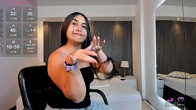 Snapshot of paulina_sweett_ chatting on May 2, 10:53 am paulina sweett online show from May 2, 10:53 am