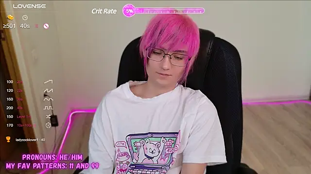 Snapshot of CuteYukiKun chatting on January 25, 8:00 am CuteYukiKun online show from January 25, 8:00 am