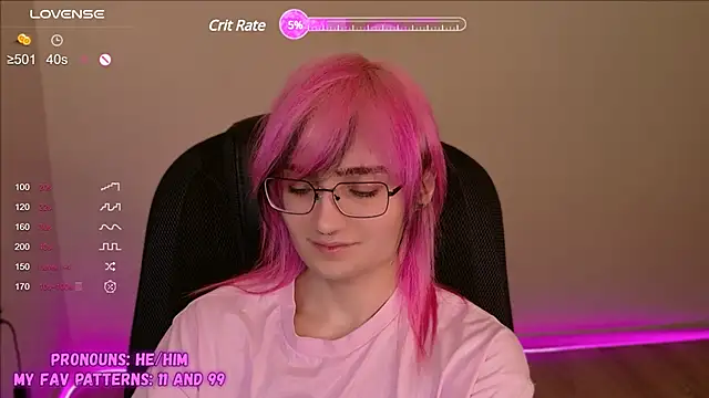 Snapshot of CuteYukiKun chatting on March 7, 8:55 pm CuteYukiKun online show from March 7, 8:55 pm