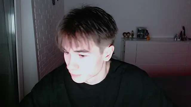 MarkusDean online show from November 5, 3:34 pm