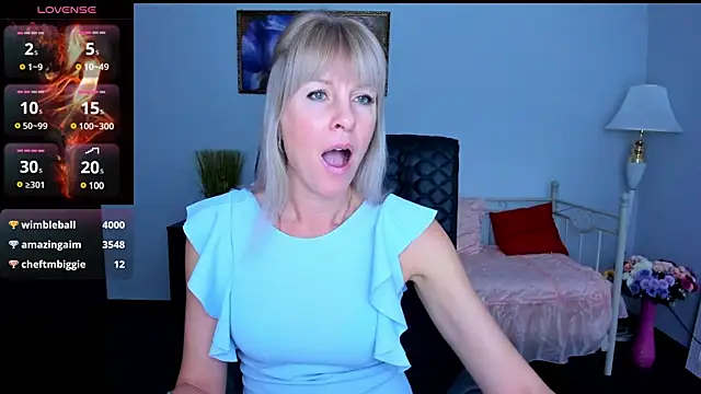 Snapshot of Anita_Tayson chatting on December 11, 10:03 am Anita Tayson online show from December 11, 10:03 am