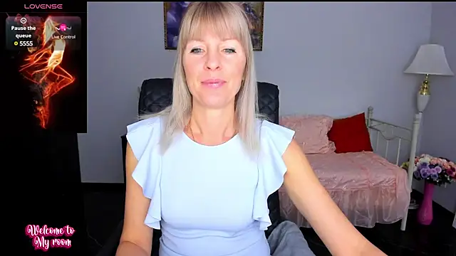 Snapshot of Anita_Tayson chatting on December 17, 7:07 am Anita Tayson online show from December 17, 7:07 am