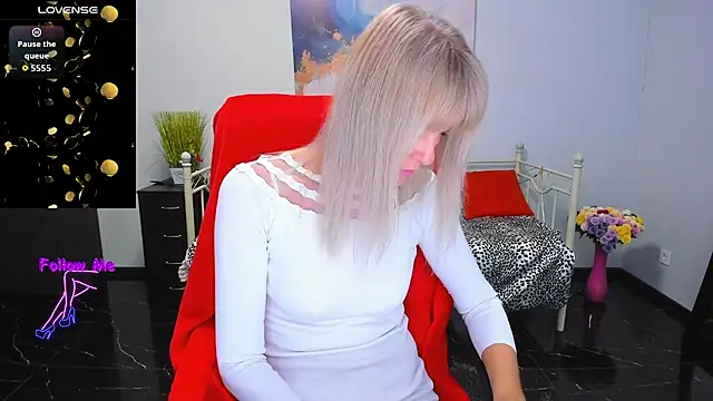 Snapshot of Anita_Tayson chatting on October 29, 7:10 am Anita Tayson online show from October 29, 7:10 am