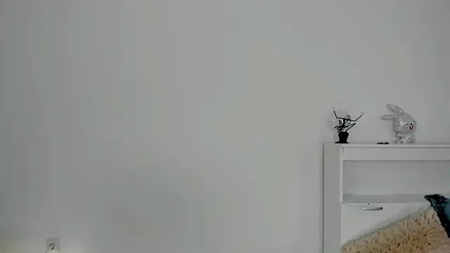 crystalnut online show from November 16, 3:12 am