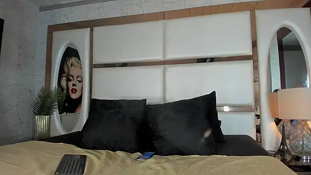 ALAN SANTHOS online show from November 21, 6:01 am