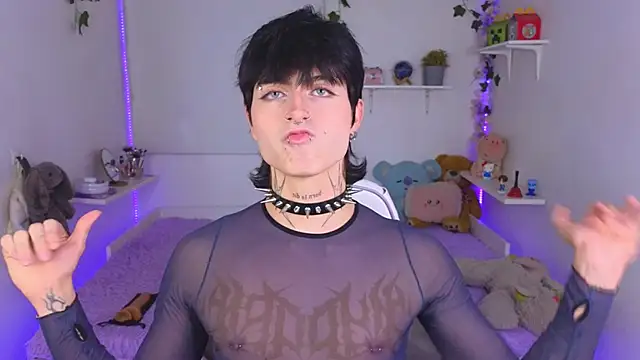 Baby Xian online show from November 27, 5:42 am