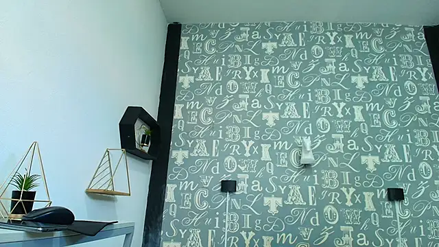 Lindsey8 online show from November 26, 12:39 pm