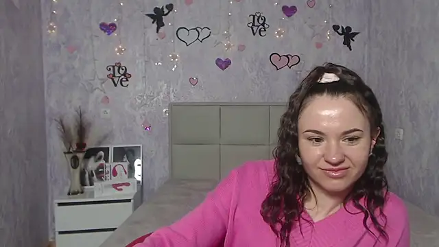 KaraCriegs online show from March 2, 9:54 pm