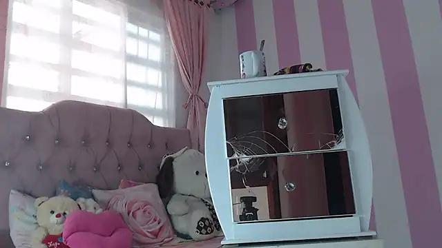 zaleya mateus online show from March 13, 4:13 pm