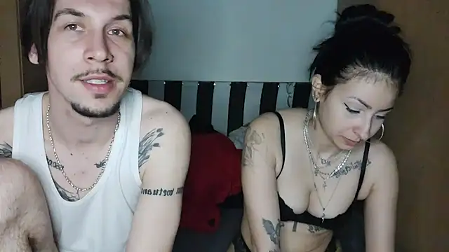 Snapshot of An_g_elly chatting on February 19, 1:29 am An g elly online show from February 19, 1:29 am